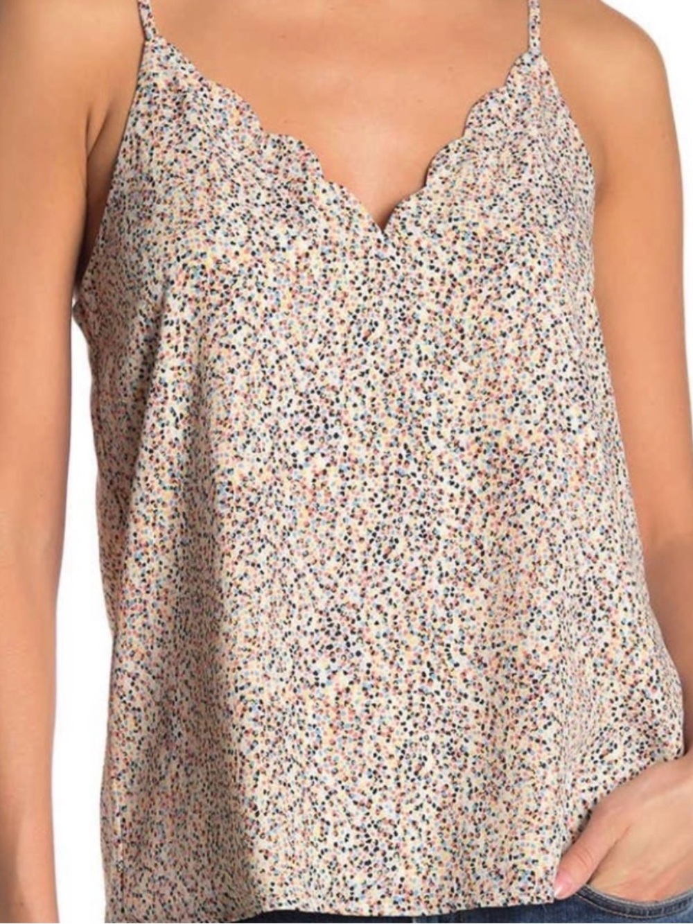 Socialite Cream Multicolor Microdot Scallop V-Neck Cami - NWT